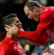 Cristiano Ronaldo és Wayne Rooney gólöröme